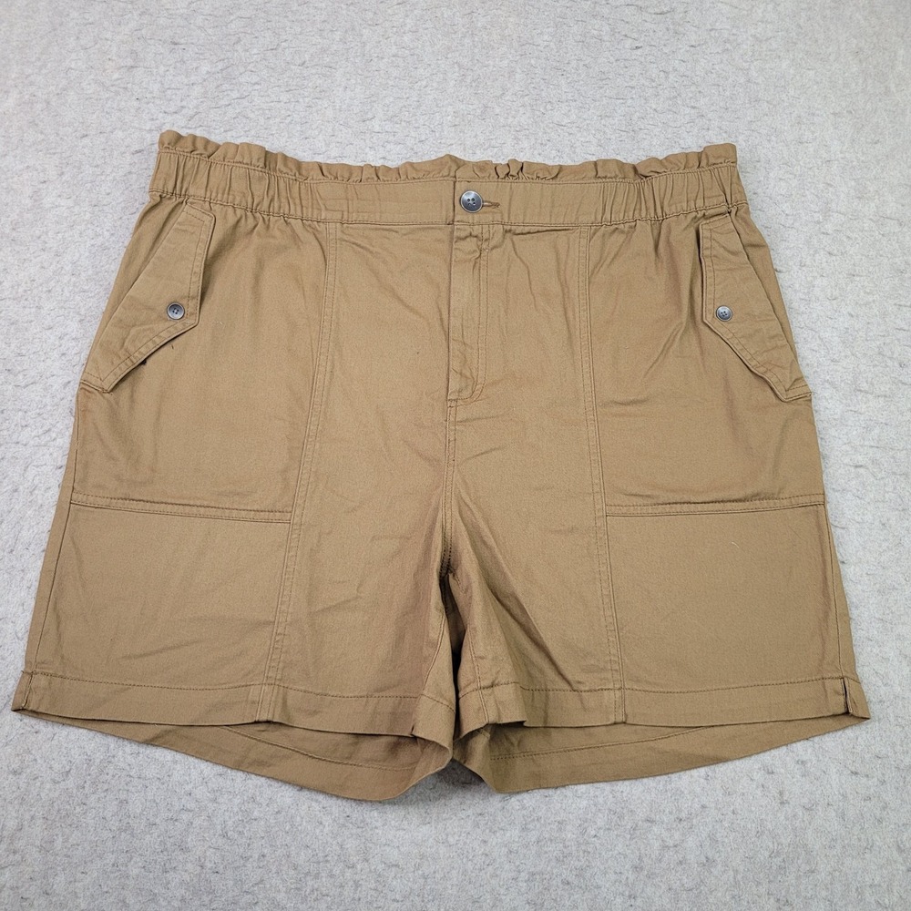 Old Navy Women's High Waist Utility Shorts in Tan